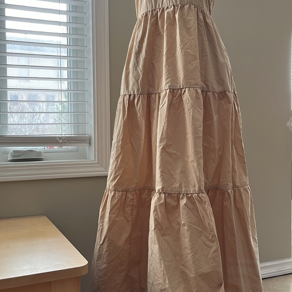 GAP Beige Maxi Dress - Picture 5 of 12